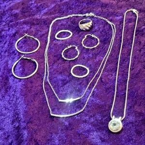 Elegant Silver Jewelry for Women. 2 Pair Earring, 2 Necklace, 3 Rings. Lot #106